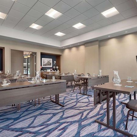 Hilton Garden Inn Chicago Downtown South Loop Екстер'єр фото