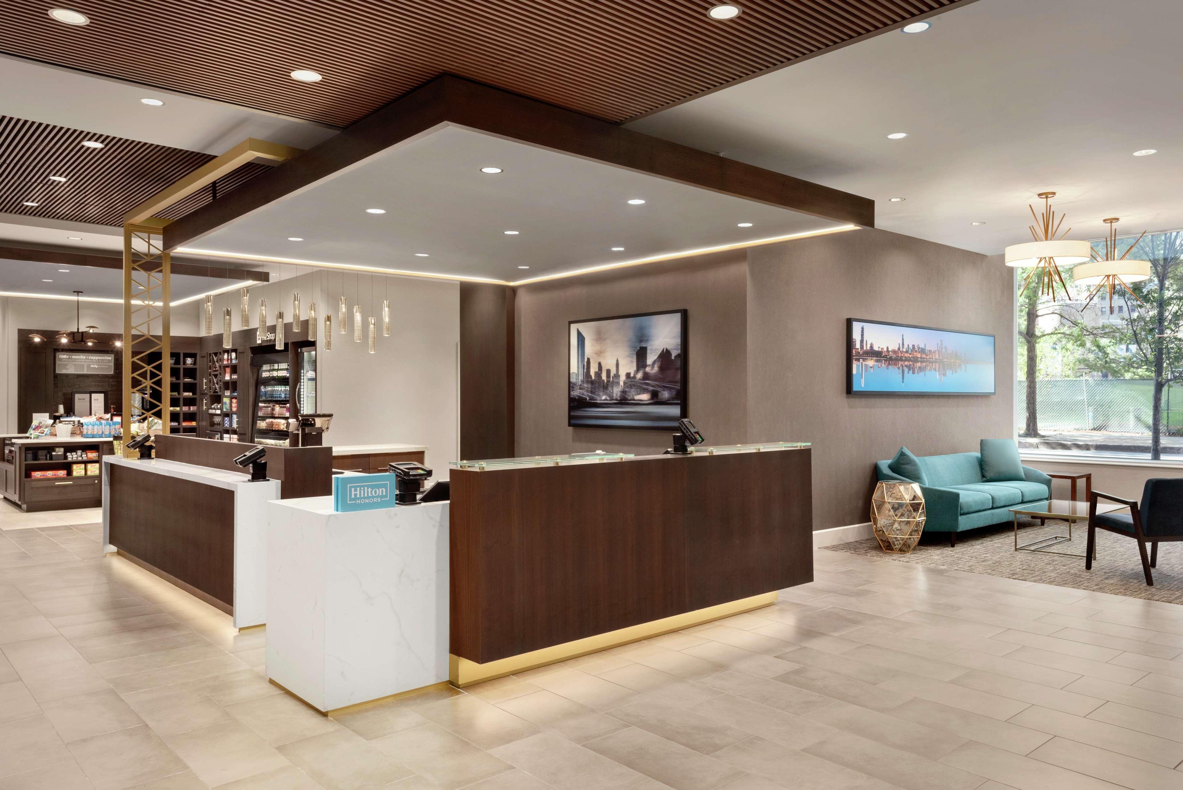 Hilton Garden Inn Chicago Downtown South Loop Екстер'єр фото