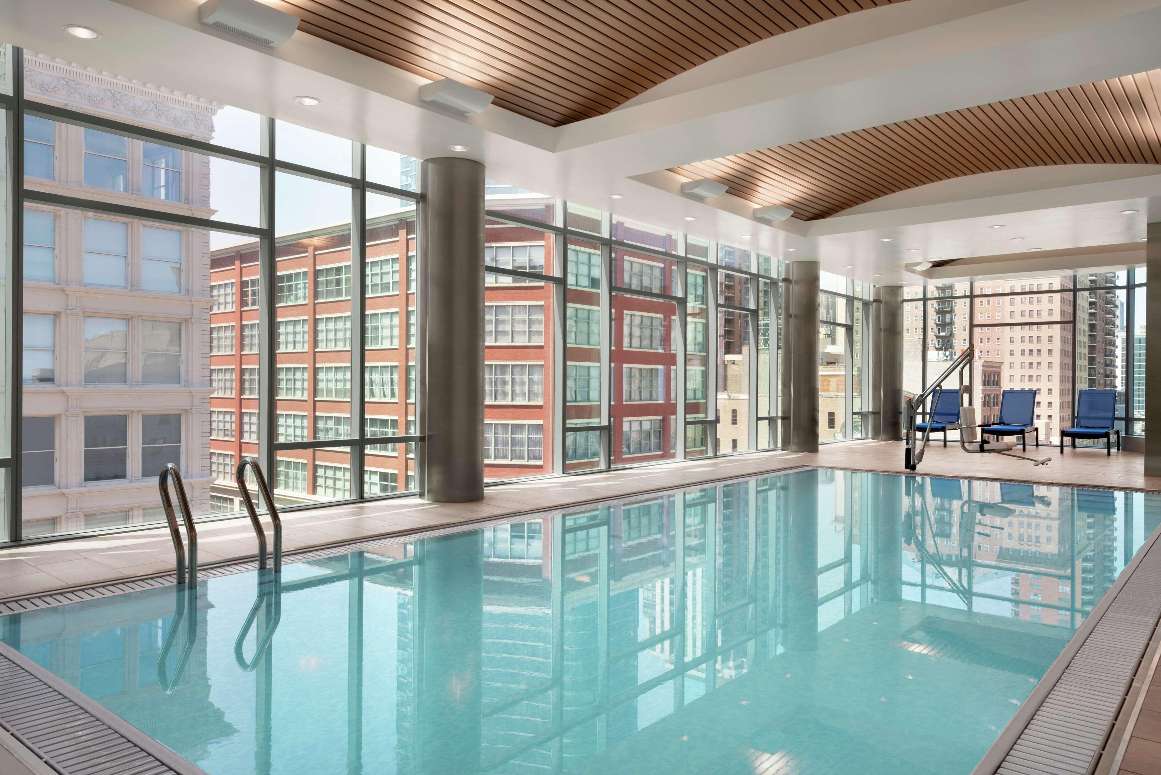 Hilton Garden Inn Chicago Downtown South Loop Екстер'єр фото