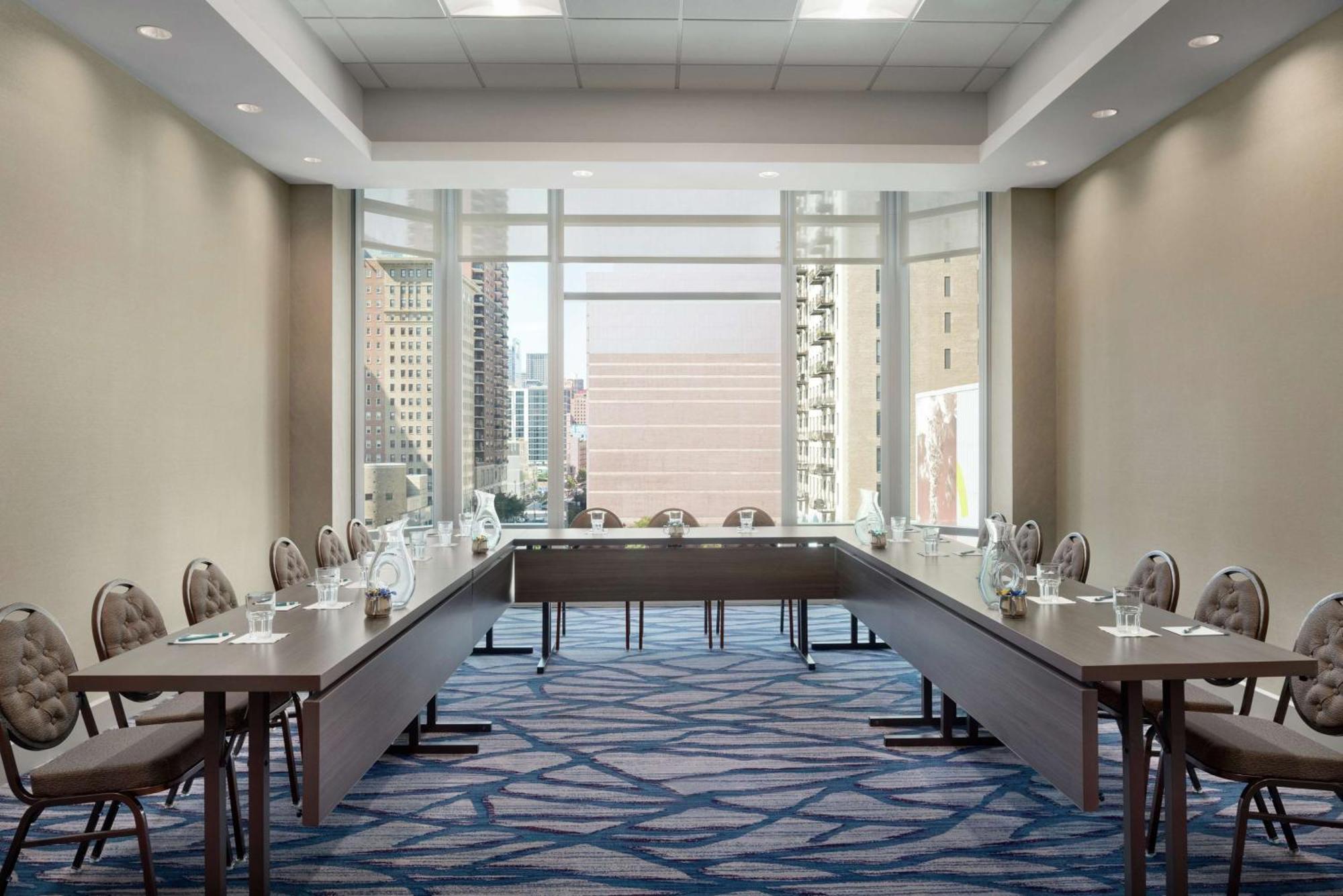 Hilton Garden Inn Chicago Downtown South Loop Екстер'єр фото
